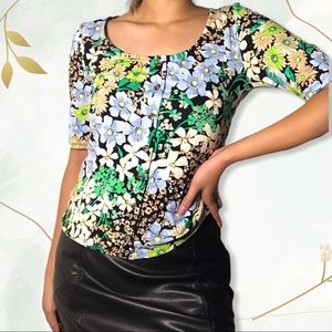 BUTTON DOWN FLORAL TOP by H&M